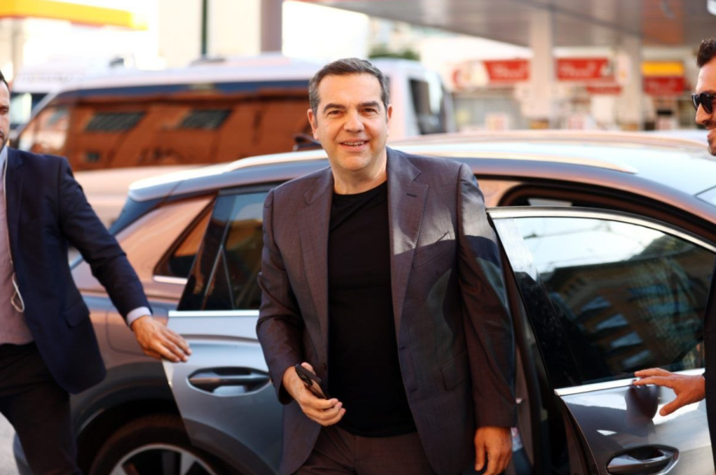 Και ξαφνικά όλοι βρέθηκαν στο μυαλό του Αλέξη Τσίπρα – Κάποιοι έπιασαν ήδη…. στασίδι στο πλευρό του