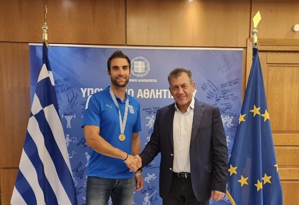 «Δώρο» αναγνώρισης της προσφοράς Ντούσκου στην ελληνική κωπηλασία