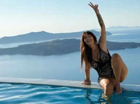 Η… Δώρα Παντέλη της Κρήτης: Η αθλητική δημοσιογράφος που τραβάει τα βλέμματα (pics)