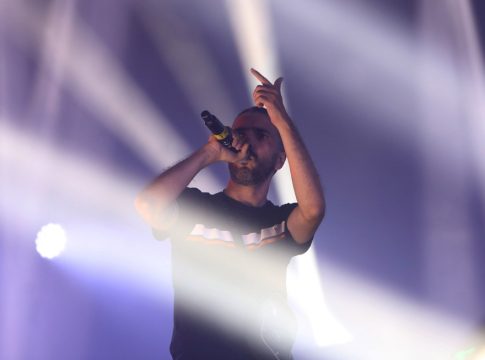 Με «3.000 Στροφές» και 45.000 θεατές: Ο ΛΕΞ έβαλε «φωτιά» στο Καυτανζόγλειο (vid)