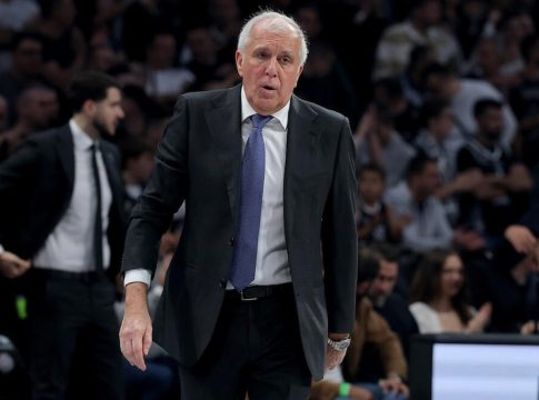 Ομπράντοβιτς για το ξέσπασμά του: «Όσα είπα δημόσια, τα είπα πρώτα στους παίκτες»