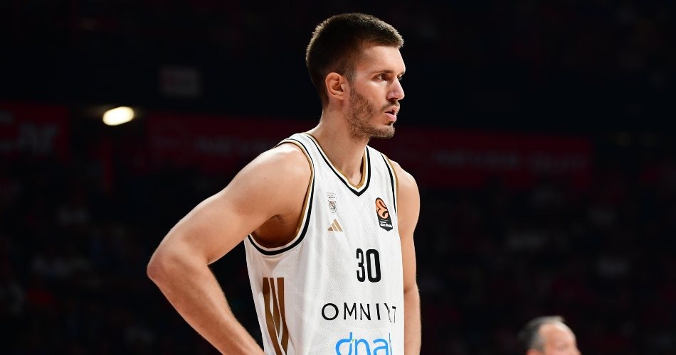 Πετρούσεφ: «Ξέρω ότι πολλοί οπαδοί είναι θυμωμένοι μαζί μου» – Η ατάκα για το μέλλον του