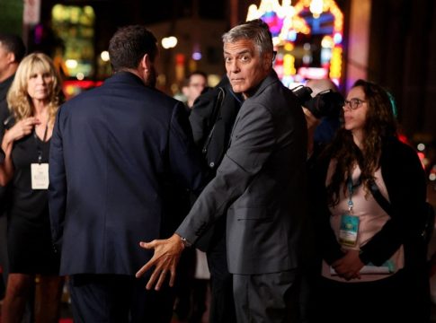 Ο Τζορτζ Κλούνεϊ αποκαλύπτει την αποτυχία από την οποία διδάχθηκε — Nαι, ήταν εκείνη η ταινία των 90s