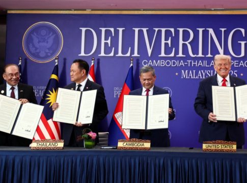 Εκεχειρία τέλος για Ταϊλάνδη – Καμπότζη μετά από έκρηξη νάρκης στα σύνορα