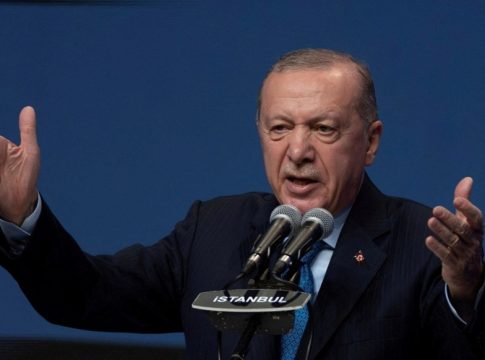 Κυπριακό: Ο Ερντογάν προκρίνει την λύση των δύο κρατών – Ανακοινώθηκε συνάντηση Χριστοδουλίδη – Ερχιούρμαν