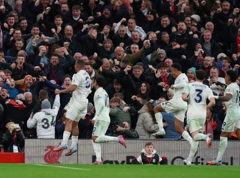 Λίβερπουλ – Νότιγχαμ Φόρεστ 0-3: Την… πάτησε μέσα στο «Άνφιλντ»