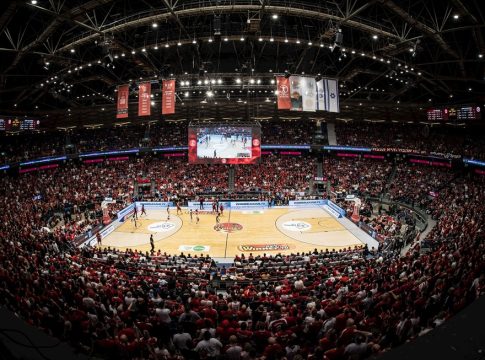 Πότε θα ταξιδεύουν στο Ισραήλ Ολυμπιακός και Παναθηναϊκός για τα ματς με Μακάμπι και Χάποελ