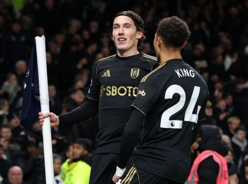 Τότεναμ – Φούλαμ 1-2: «Σφαλιάρα» των «κότατζερς» στα «σπιρούνια»