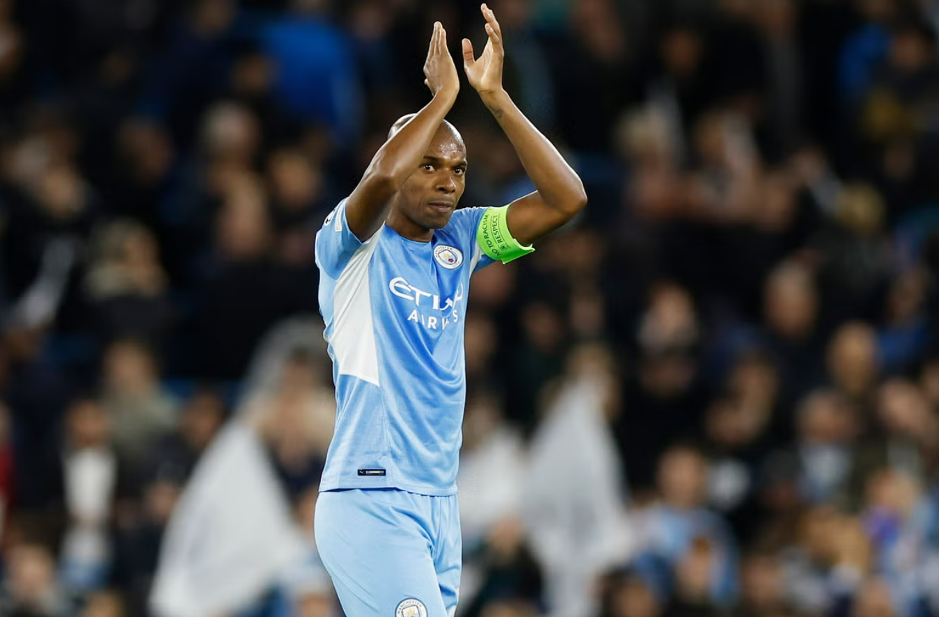 «Κρέμασε» τα ποδοσφαιρικά του παπούτσια ο Φερναντίνιο