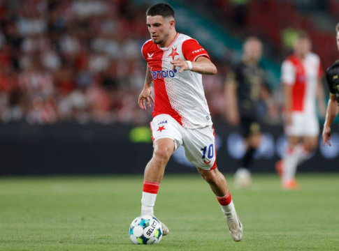 Bend it like Christos: O Ζαφείρης έστειλε την μπάλα στα δίχτυα από το σημείο του κόρνερ (vid)