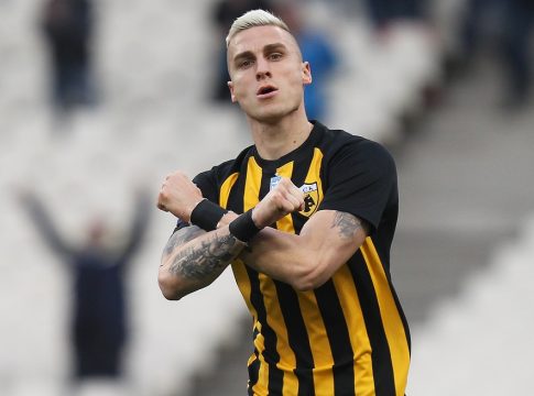 ΑΕΚ: Ο Όγκνιεν Βράνιες «κρέμασε» τα παπούτσια του (pic)