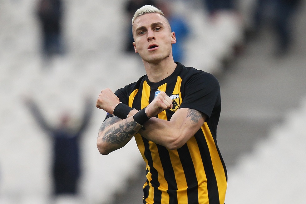 ΑΕΚ: Ο Όγκνιεν Βράνιες «κρέμασε» τα παπούτσια του (pic)