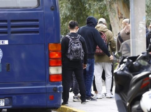 Στη φυλακή άλλα 9 μέλη του κυκλώματος με τις τηλεφωνικές απάτες