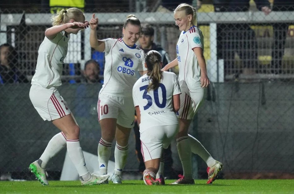 Παίκτρια της Βαλερένγκα βρέθηκε θετική σε ντόπινγκ από το… καουτσούκ του γηπέδου