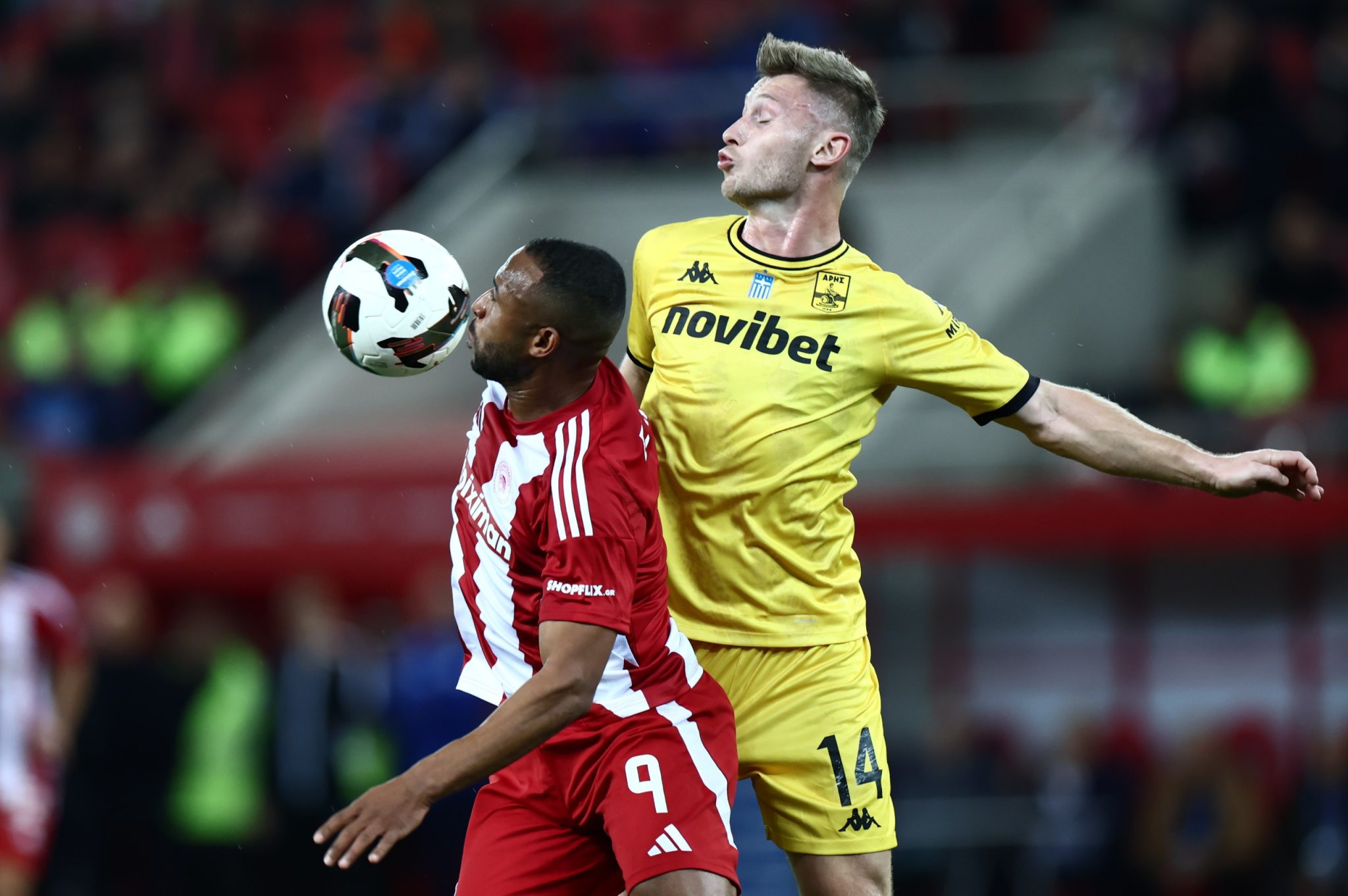 Με το βλέμμα στην κορυφή ο Ολυμπιακός, πρόκληση για τον Άρη στο Φάληρο