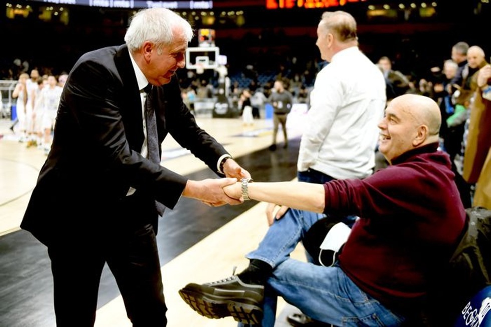 Πήρε θέση ο Βουγιόσεβιτς για τον Ομπράντοβιτς: «Λυπάμαι για την Παρτίζαν που καταρρέει…»