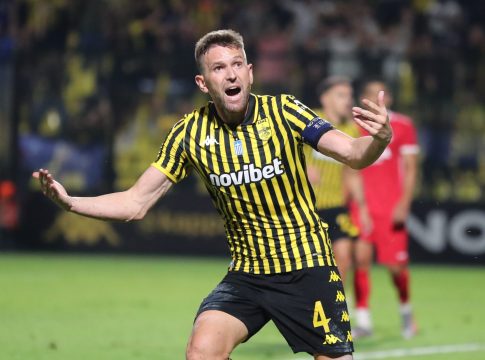 Εξαιρετικά αμφίβολοι με Αστέρα Τρίπολης Φαμπιάνο και Δώνης