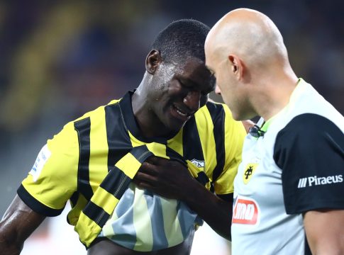 ΑΕΚ: Δεν πάει στην Εθνική Ανγκόλας ο Ζίνι, είναι στο τελικό στάδιο αποθεραπείας του