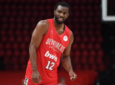 Ολυμπιακός: Με Κίναν Έβανς η 12άδα για την Καρδίτσα