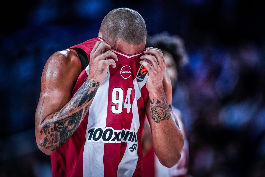 «Αν αντιμετωπίζει κάποιο προσωπικό πρόβλημα ο Φουρνιέ, ποιος ξέρει»