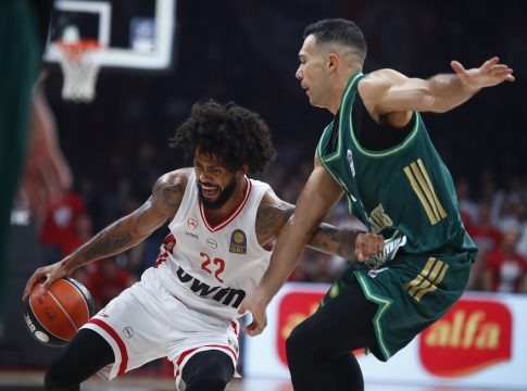 Η απόλυτη προσομοίωση της Euroleague: Ο Ολυμπιακός που… κυριαρχεί παρά την ήττα στο Μιλάνο και το «άλμα» του Παναθηναϊκού (pic)