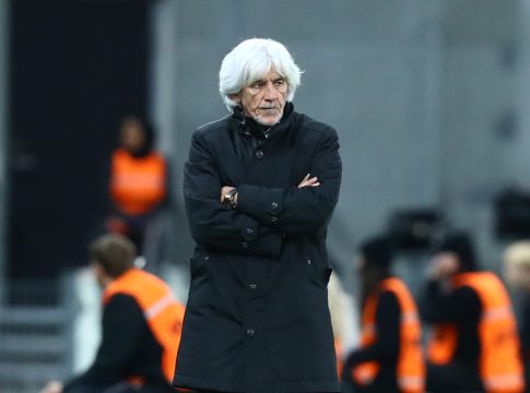 Γιοβάνοβιτς: «Να γυρίσουμε στις νίκες και τις καλές εμφανίσεις» – Τι είπε για Κωστούλα, Τεττέι και Τριάντη (vid)