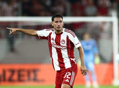 Το μήνυμα του Έσε στις ακαδημίες των Πειραιωτών στο Ροσάριο (vid)