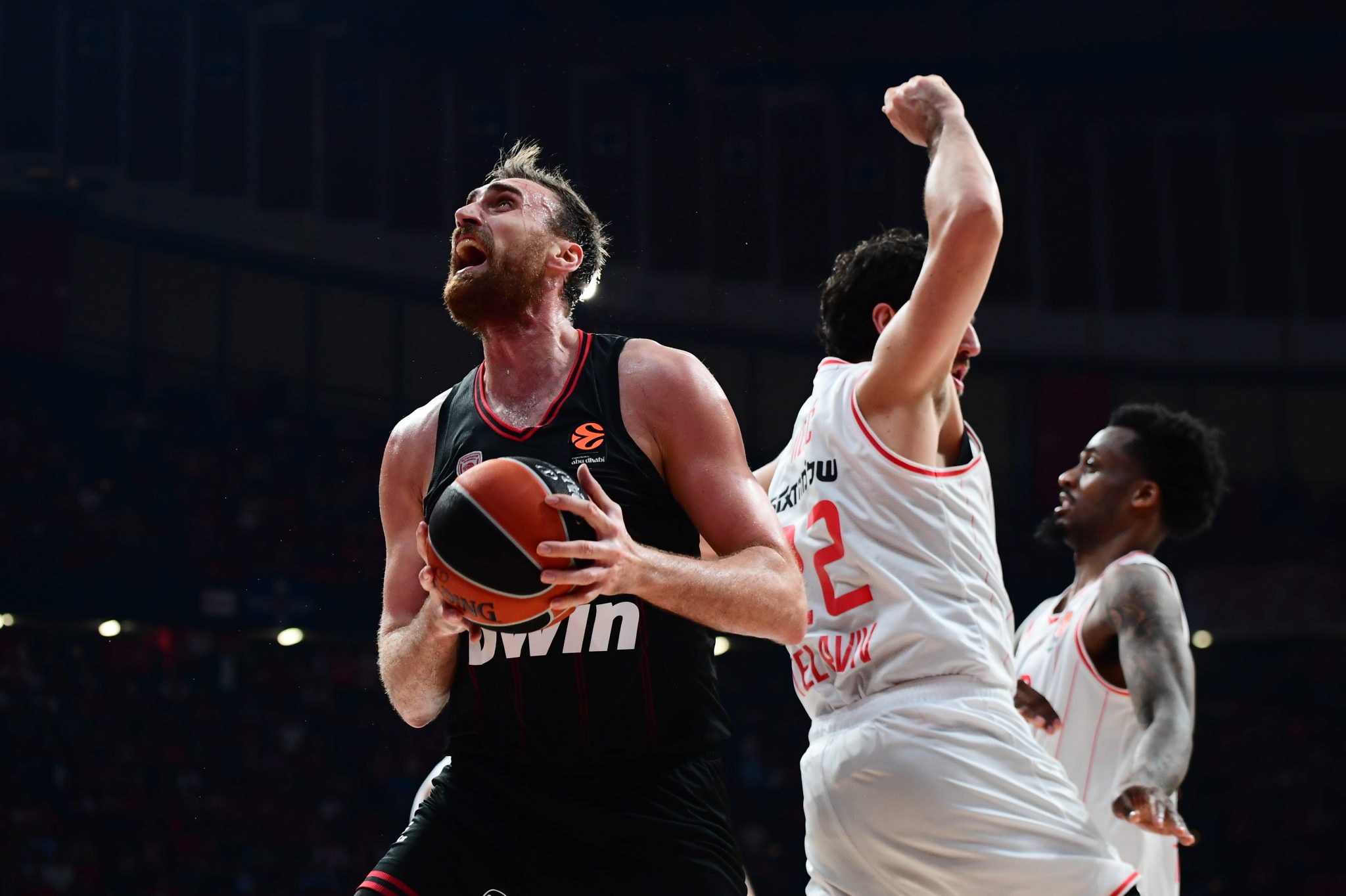 Με… ερωτηματικά κόντρα στην Παρτιζάν ο Ολυμπιακός