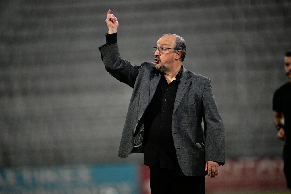 Μπενίτεθ: «Η ομάδα θα βελτιώνεται συνέχεια – Να ξαναφέρουμε τον Παναθηναϊκό εκεί που ήταν»