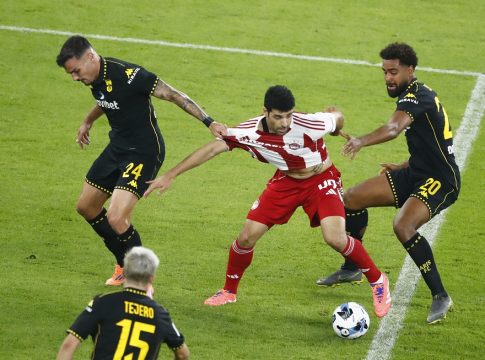 Ολυμπιακός – Αϊντχόφεν: Σε ποιο κανάλι παίζει και τι ώρα