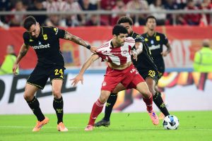 Σπάθας: «Το τράβηγμα είναι πέναλτι για Παναθηναϊκό και Άρη, όχι για τον Ολυμπιακό» (vid)