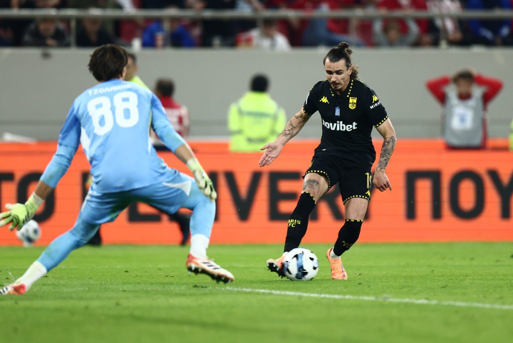 Άρης: Έχασε από δυο στιγμές ποιότητας και τον Τζολάκη