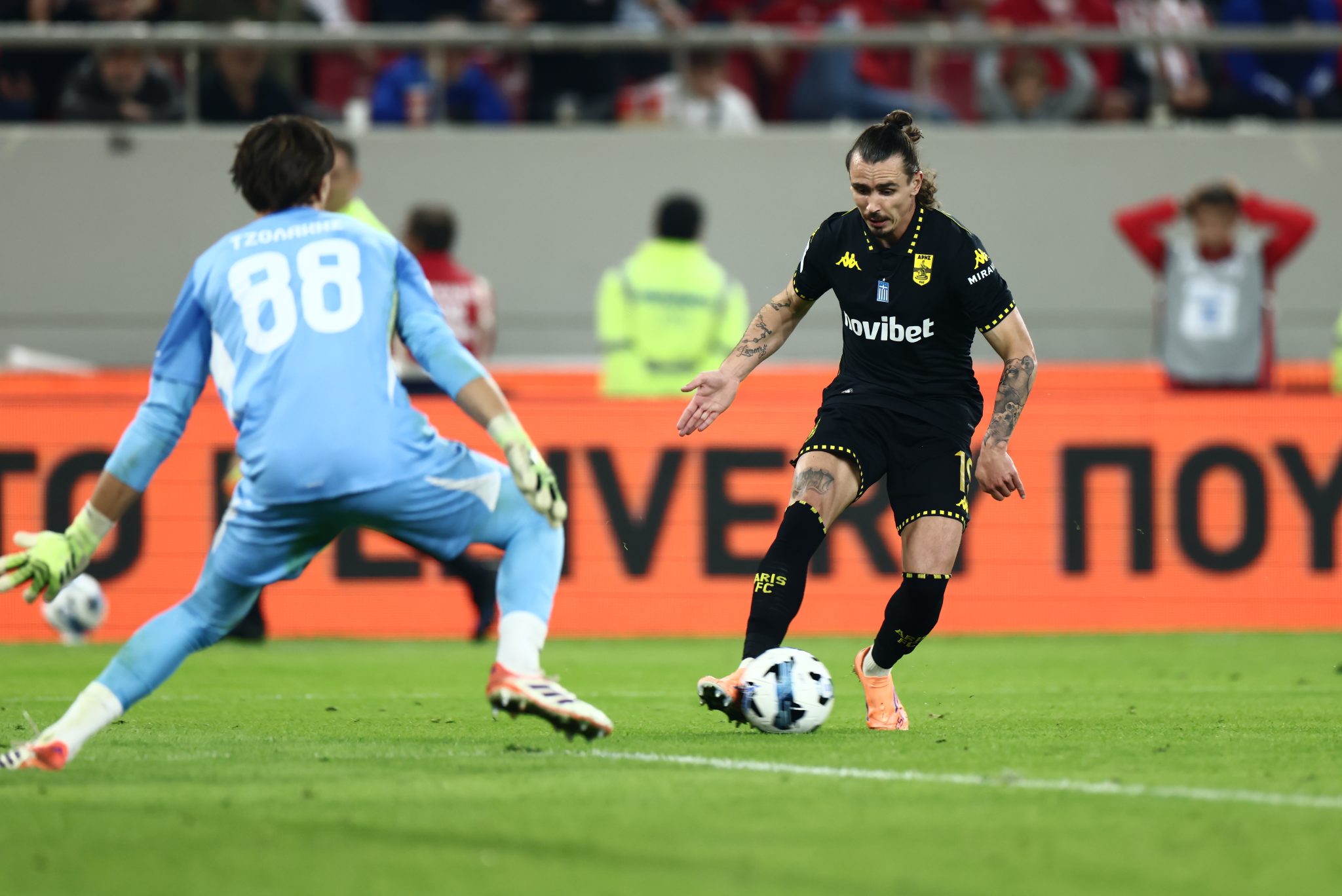 Άρης: Έχασε από δυο στιγμές ποιότητας και τον Τζολάκη