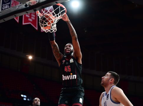 Ο Ντόντα Χολ αναδείχθηκε για πρώτη φορά MVP της Stoiximan GBL στο πλαίσιο της 5ης αγωνιστικής