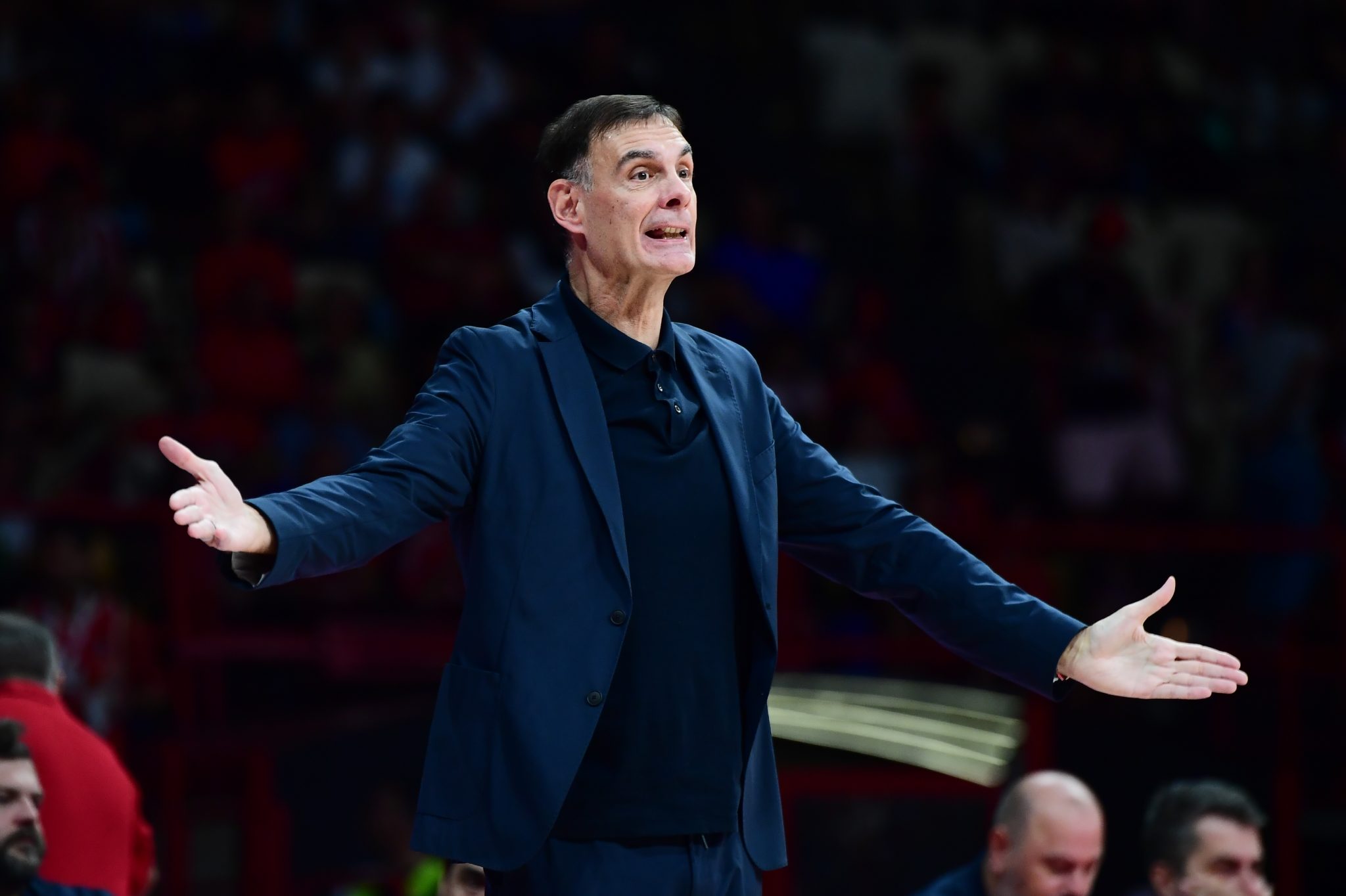 Μπαρτζώκας: «Ο τρόπος που παίζουμε διδάσκεται σε σεμινάρια» – Τι είπε για τον Φουρνιέ