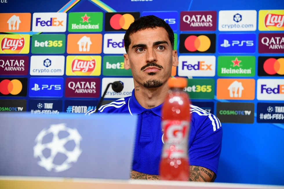 Τσικίνιο: «Δεν είμαστε εδώ για να κρίνουμε τη δουλειά του διαιτητή – Καμία ομάδα δεν παίζει σαν την Αϊντχόφεν στην Ελλάδα»