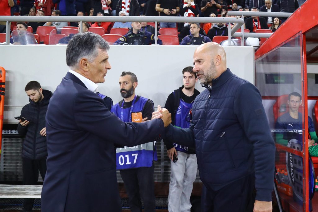 Ολυμπιακός – Αϊντχόφεν: Η «μαγική εικόνα» του 1-1 και η παραδοχή του Μπος