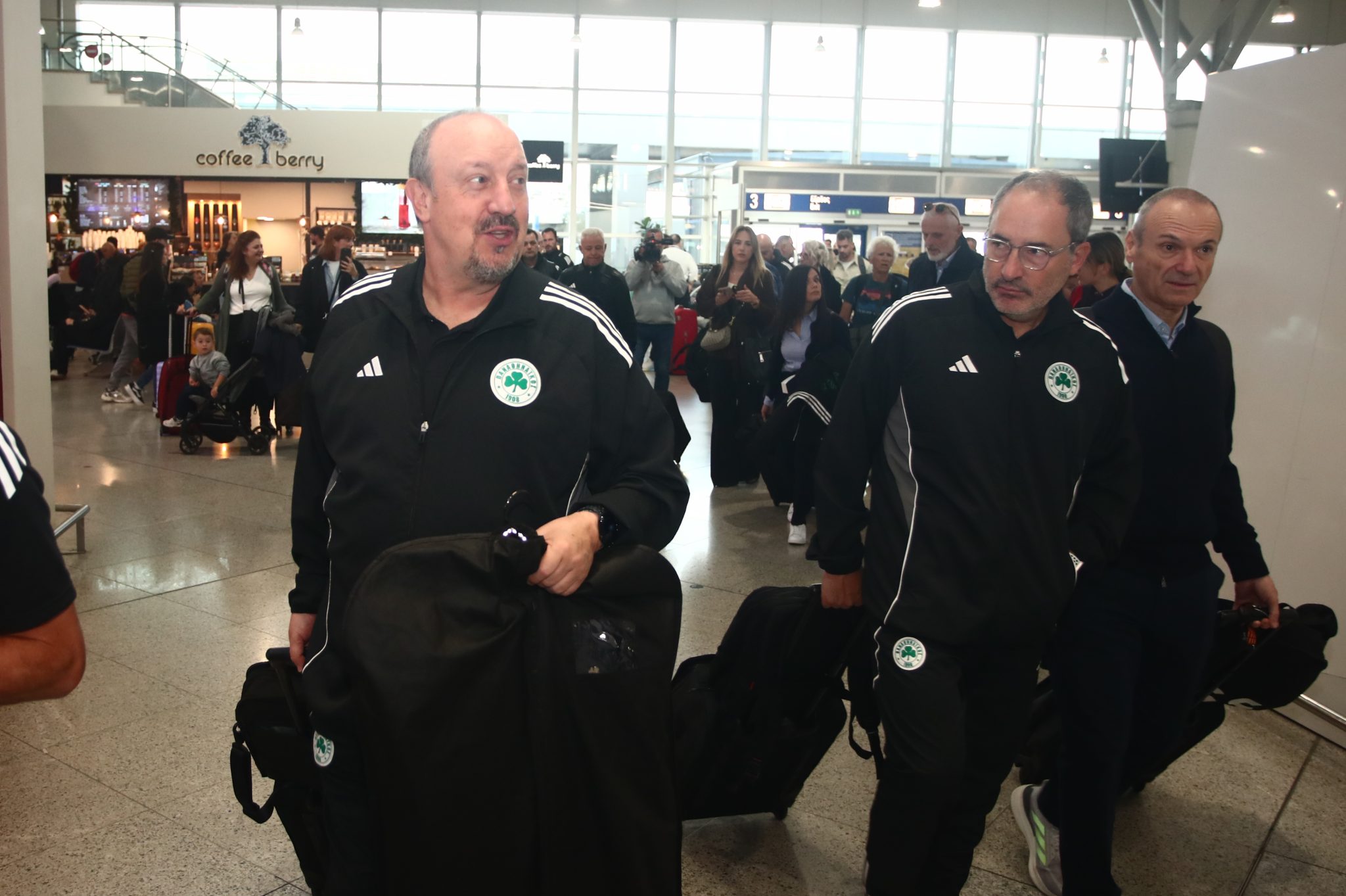 Αναχώρησε για Σουηδία ο Παναθηναϊκός (pics)