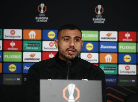 Γιακουμάκης: «Μπορούμε να διεκδικήσουμε την πρόκριση – Με τρόμαζε ο επαναπατρισμός αλλά είμαι χαρούμενος εδώ»