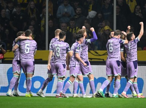 Η Σάμροκ «παγώνει» την OPAP Arena και προηγείται κόντρα στην ΑΕΚ (vid)