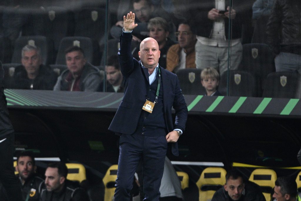 Νίκολιτς: «Υπάρχει πρόβλημα με τις φάσεις και τα τελειώματα – Με Φιορεντίνα και Σάμσουνσπορ πρέπει να βρούμε τους βαθμούς που χάσαμε»