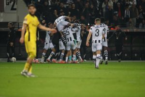 ΠΑΟΚ – Γιουνγκ Μπόις 4-0: Ξετύλιξε το «δώρο» με 4άρα!