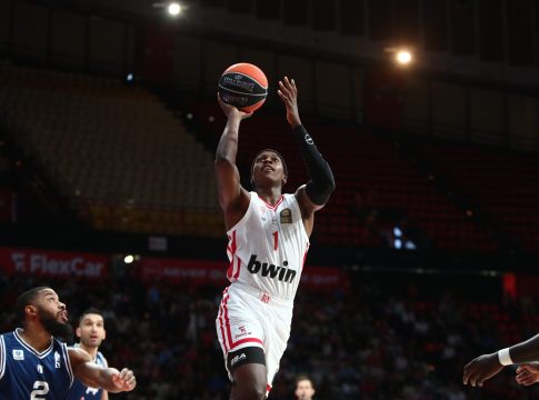 Ούτε στο Μιλάνο ο Νιλικινά – Έμεινε εκτός αποστολής