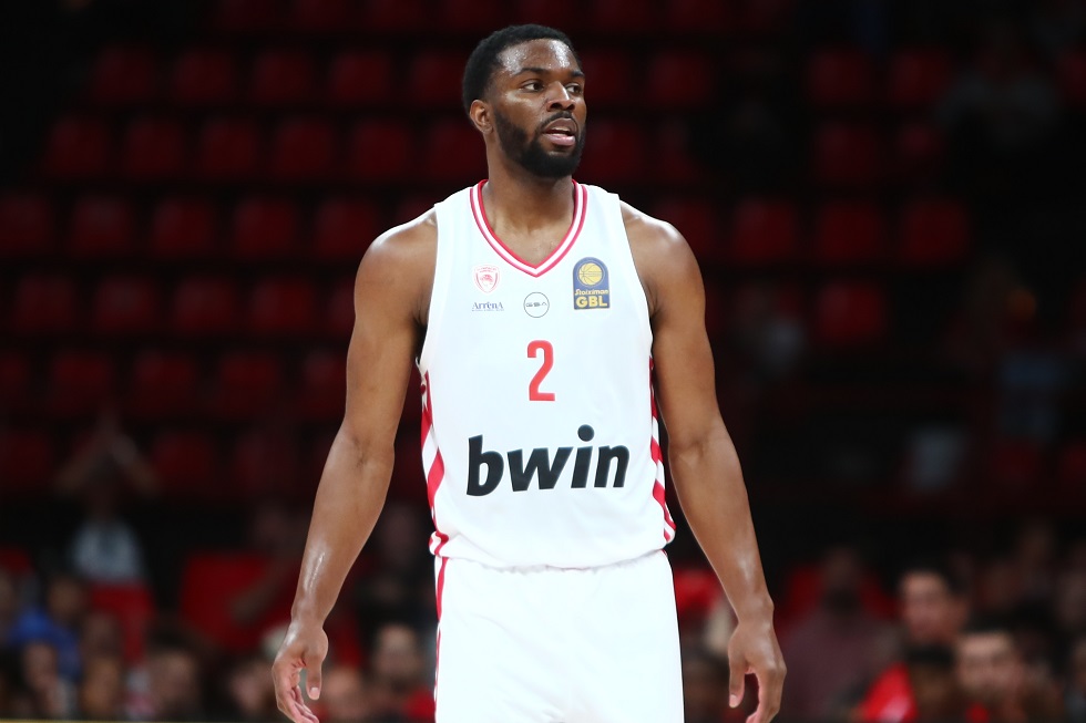 Συγκλονιστικό βίντεο του Ολυμπιακού για την επιστροφή του Κίναν Έβανς!