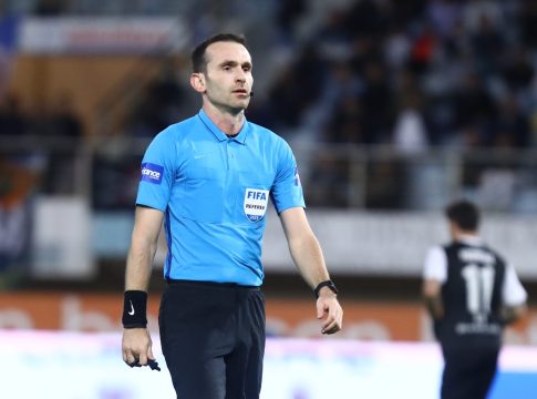 Επίθεση της ΑΕΚ στους διαιτητές: «Τσακαλίδης και Τζήλος…»