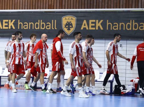 Έφυγε ο Ολυμπιακός – Διακοπή στο ντέρμπι!