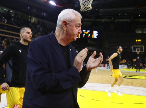 Σάκοτα για τη μεταγραφή του Μπράουν: «Ήταν στη λίστα μας από το καλοκαίρι»