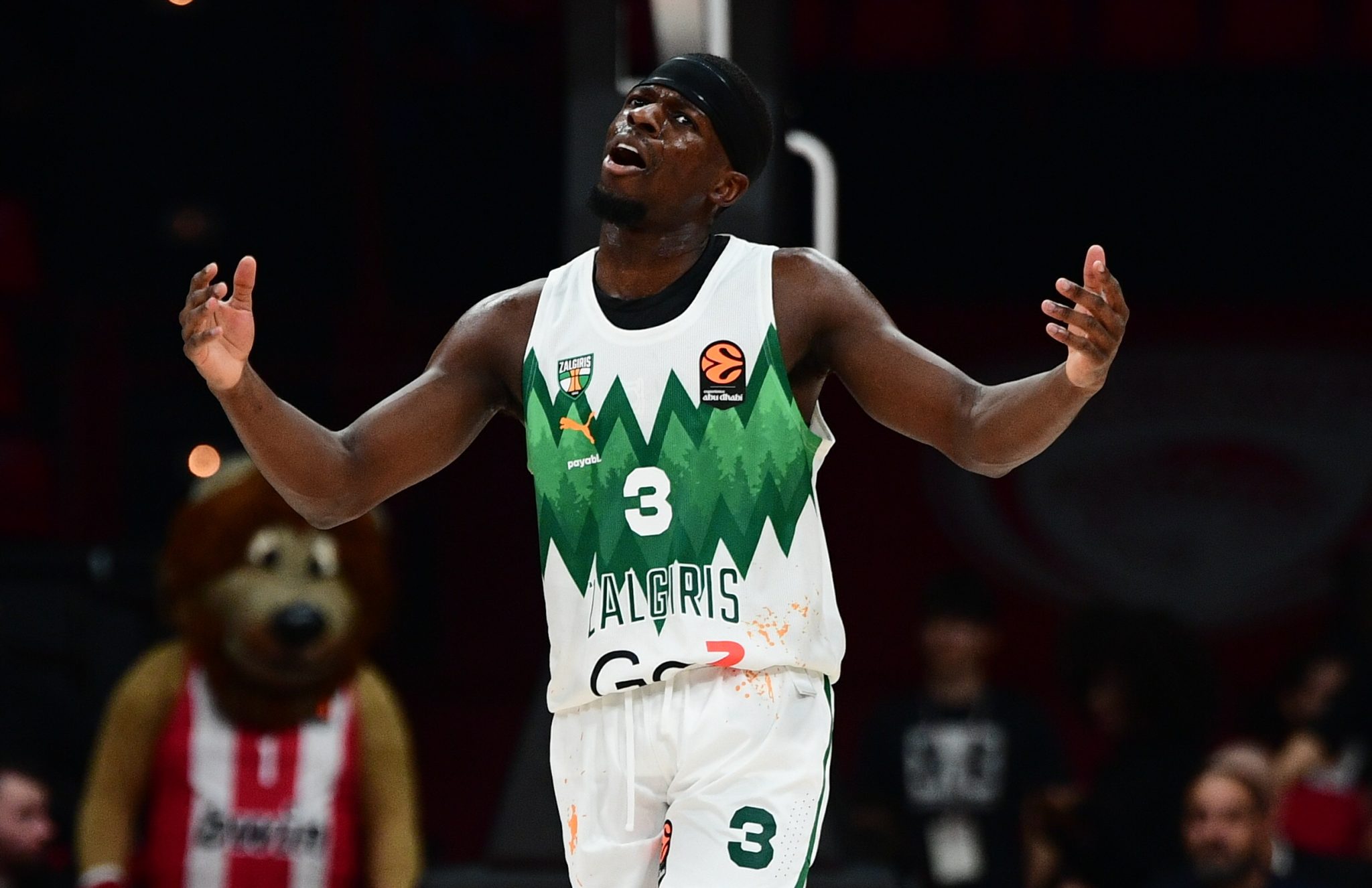 Τρομερό ξέσπασμα Φρανσίσκο: «Είμαι πολύ θυμωμένος, η κατάσταση ξεφεύγει»