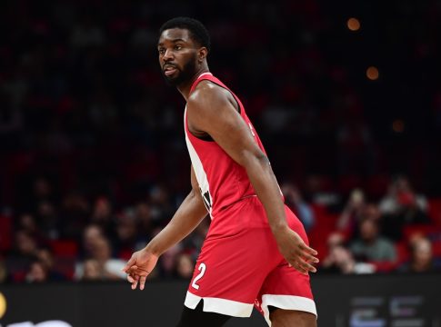 Το μήνυμα του Ολυμπιακού στον Έβανς: «Είμαστε μαζί σου, μείνε δυνατός» (pic)