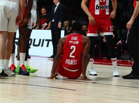 «Έτσι θα επιστρέψει ο Κίναν Έβανς…»: Τι είπε ο γιατρός που έχει χειρουργήσει δύο φορές τον Αμερικανό